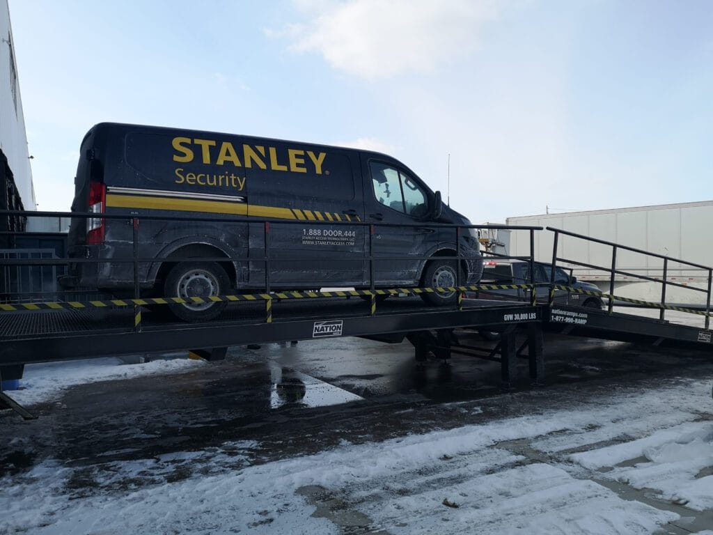 stand alone plaform holding a vehicle