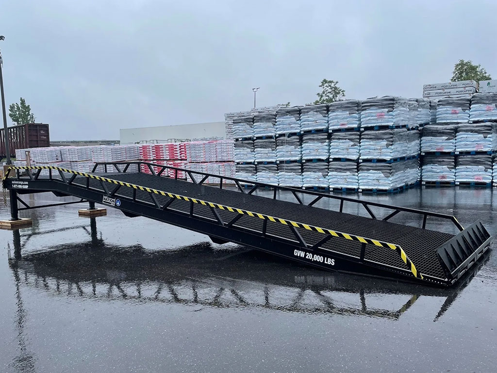 when-do-you-need-a-portable-loading-ramp When Do You Need A Portable Loading Ramp_